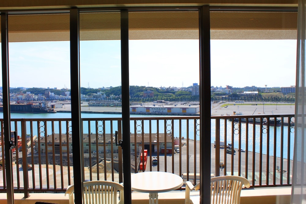Loisir Hotel and Spa Tower Naha photo4