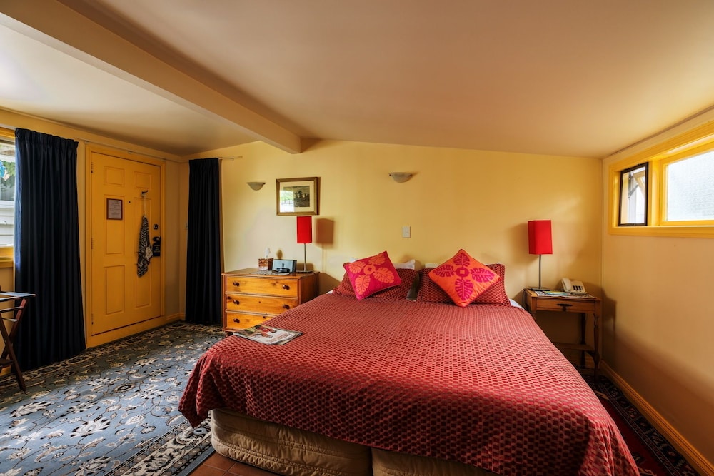 The Great Ponsonby Arthotel 14/72
