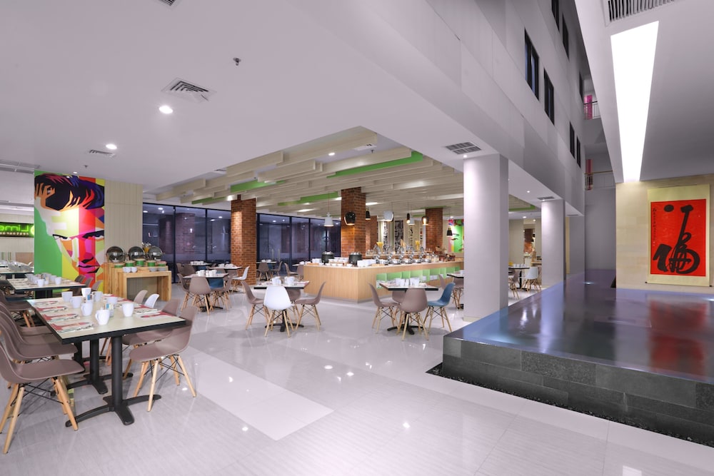 Sahid Bandara Soekarno Hatta 44/55