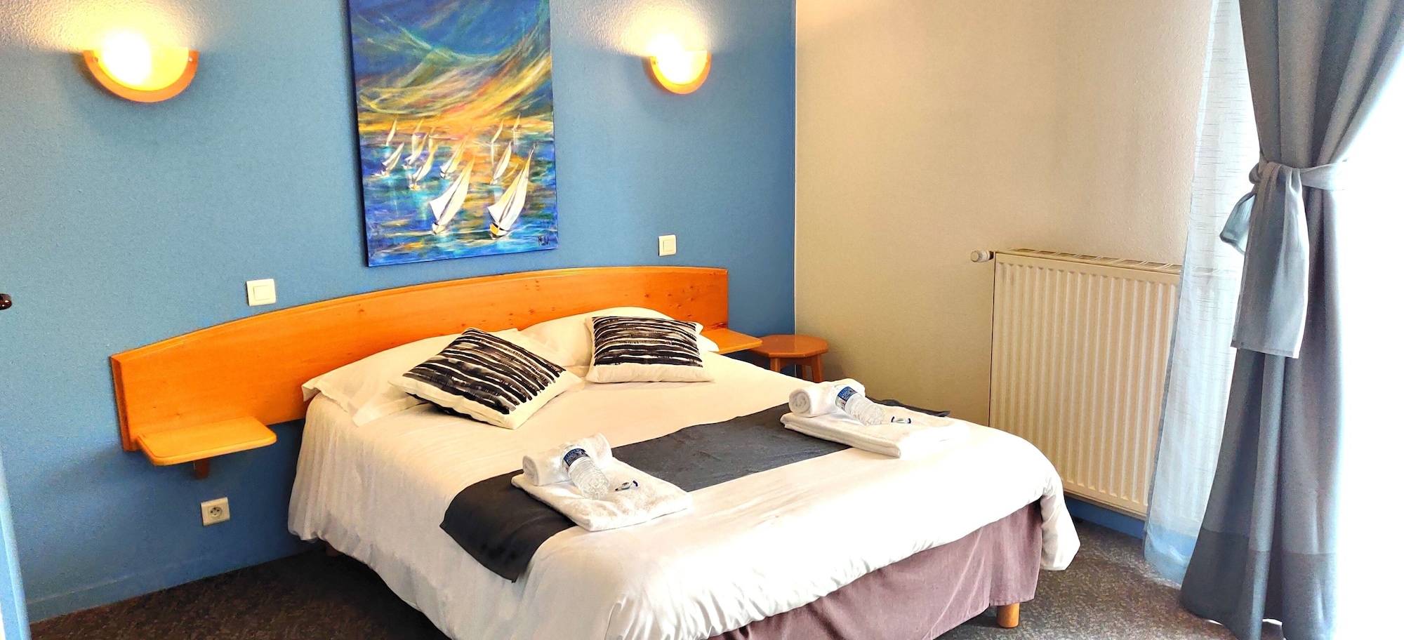 STANDARD, DOUBLE BED, ACCESSIBLE