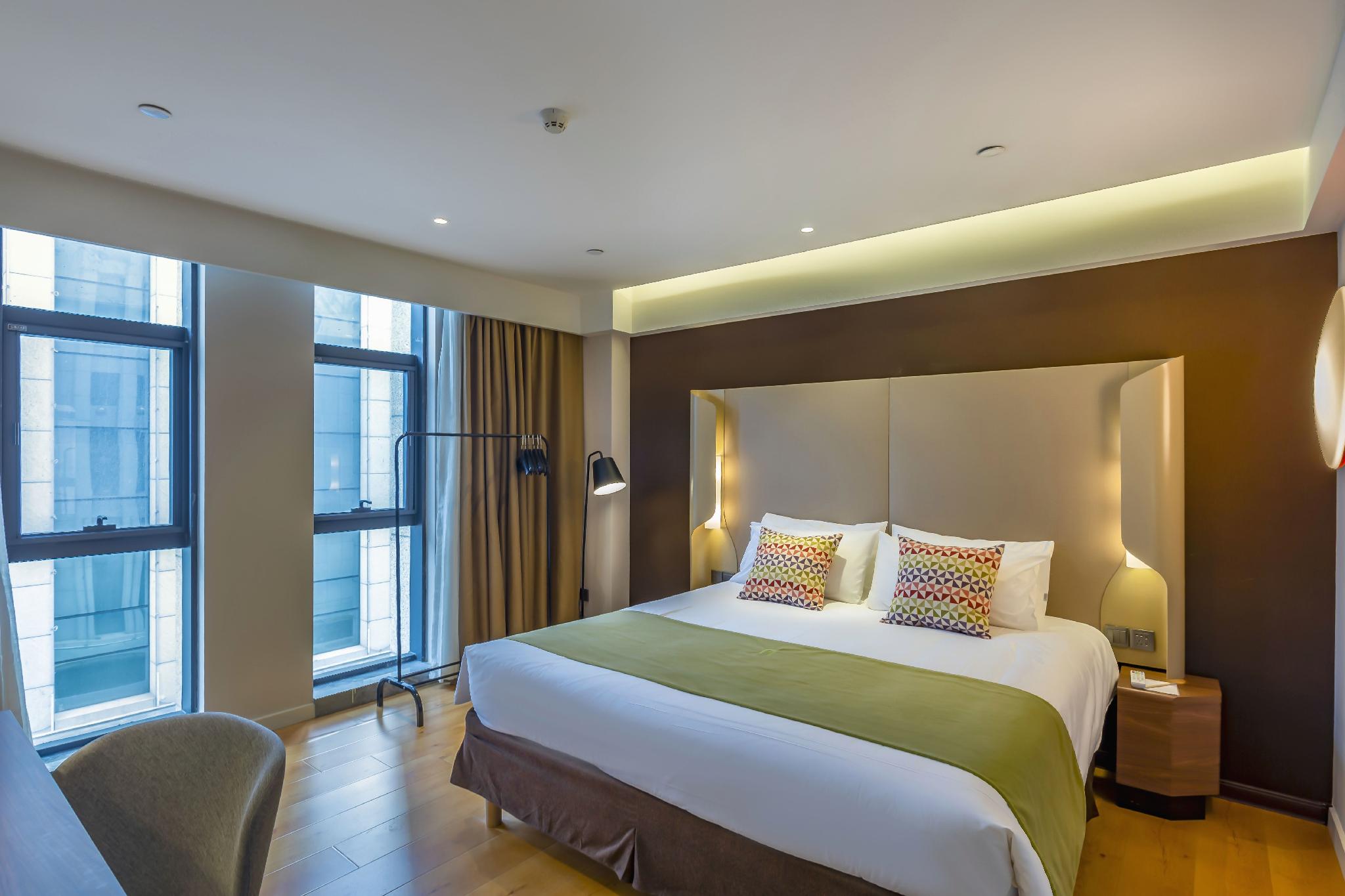 Home Inn Plus (Dongying Financial Port) 37/74