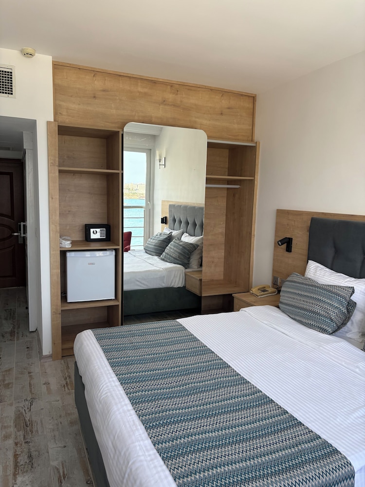 ADA BEACH HOTEL 12/50