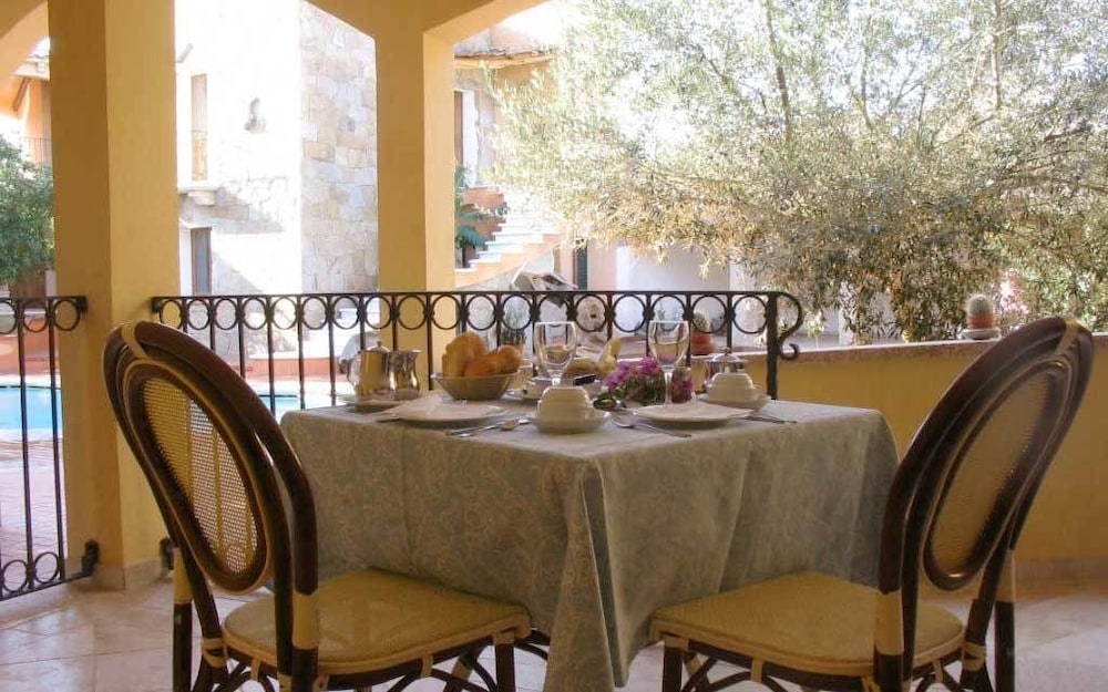 Hotel San Pantaleo 15/29