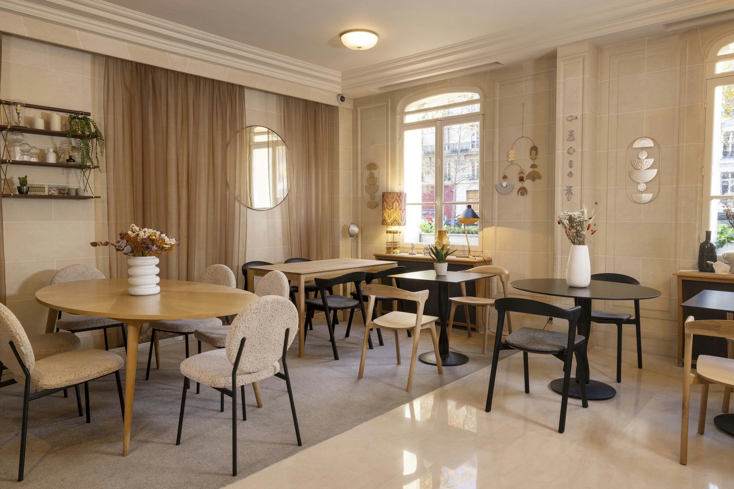 HOTEL DE BANVILLE 57/73