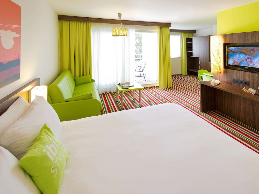 Ibis Styles Zeebrugge 60/79