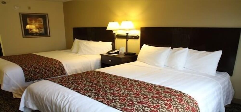 room, 2 queen beds