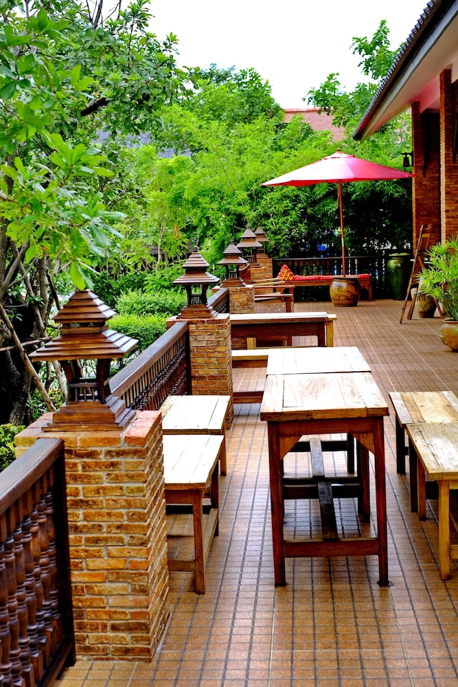 Sawasdee Sukhothai Resort 60/61