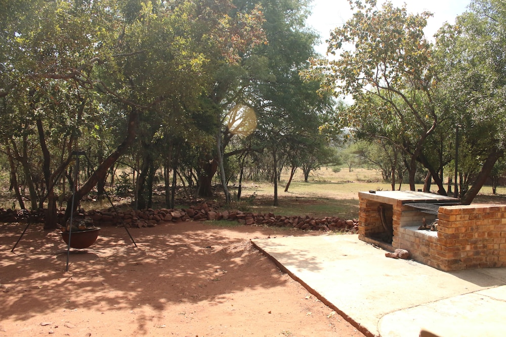 Zebra Country Lodge 48/50
