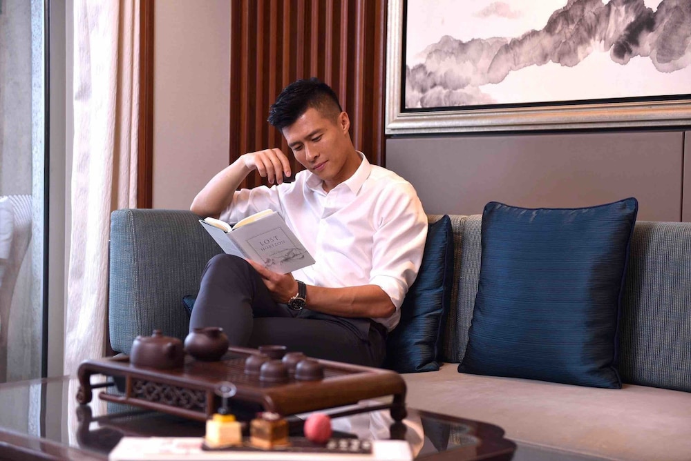 Shangri-La Qufu 7/50