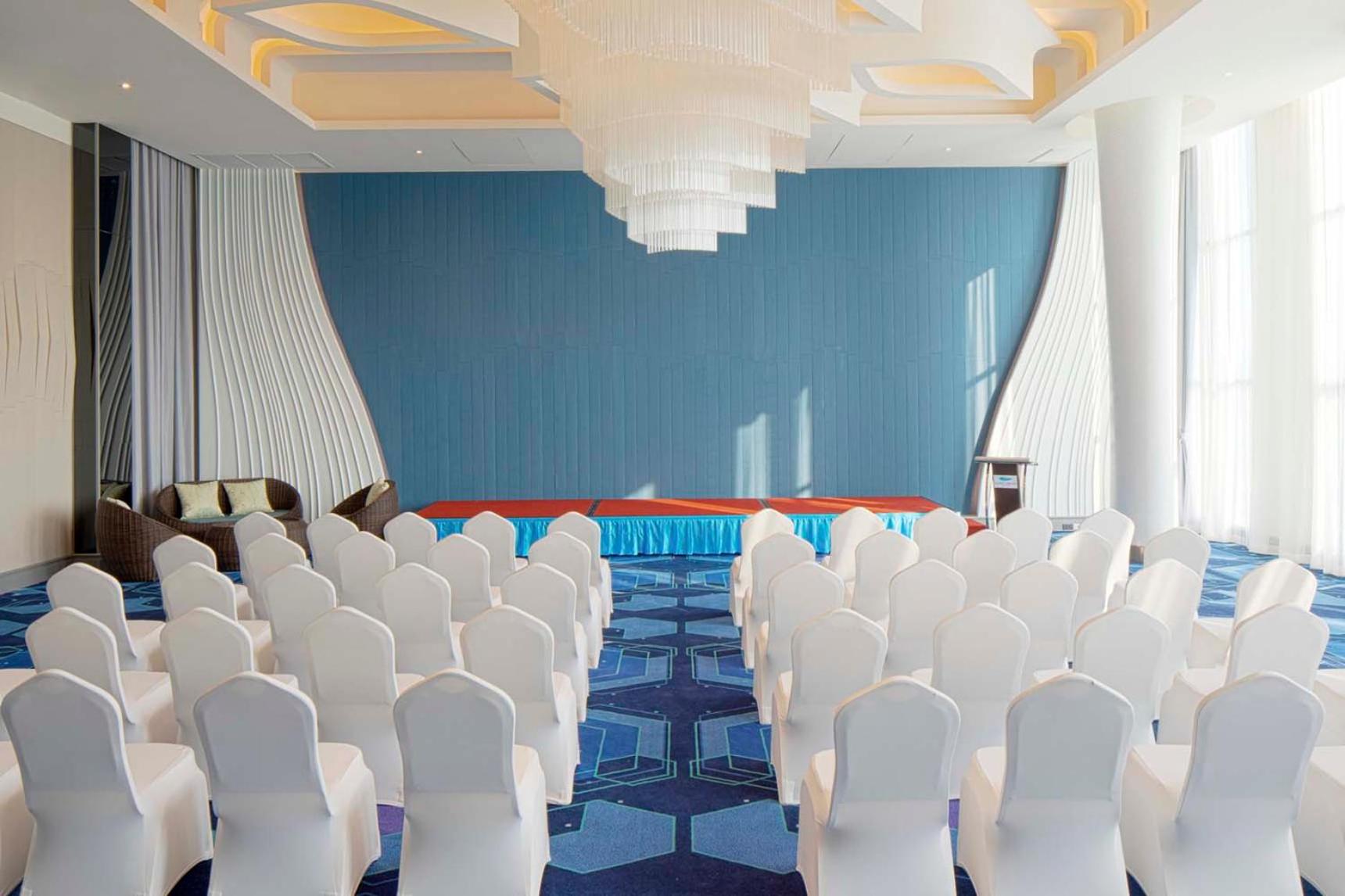 Elmas Cha Am Design Hotel 36/49