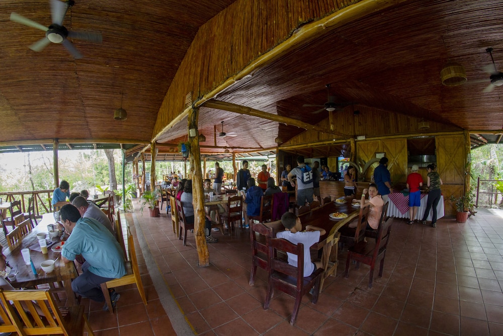 Canyon de La Vieja Lodge 57/63