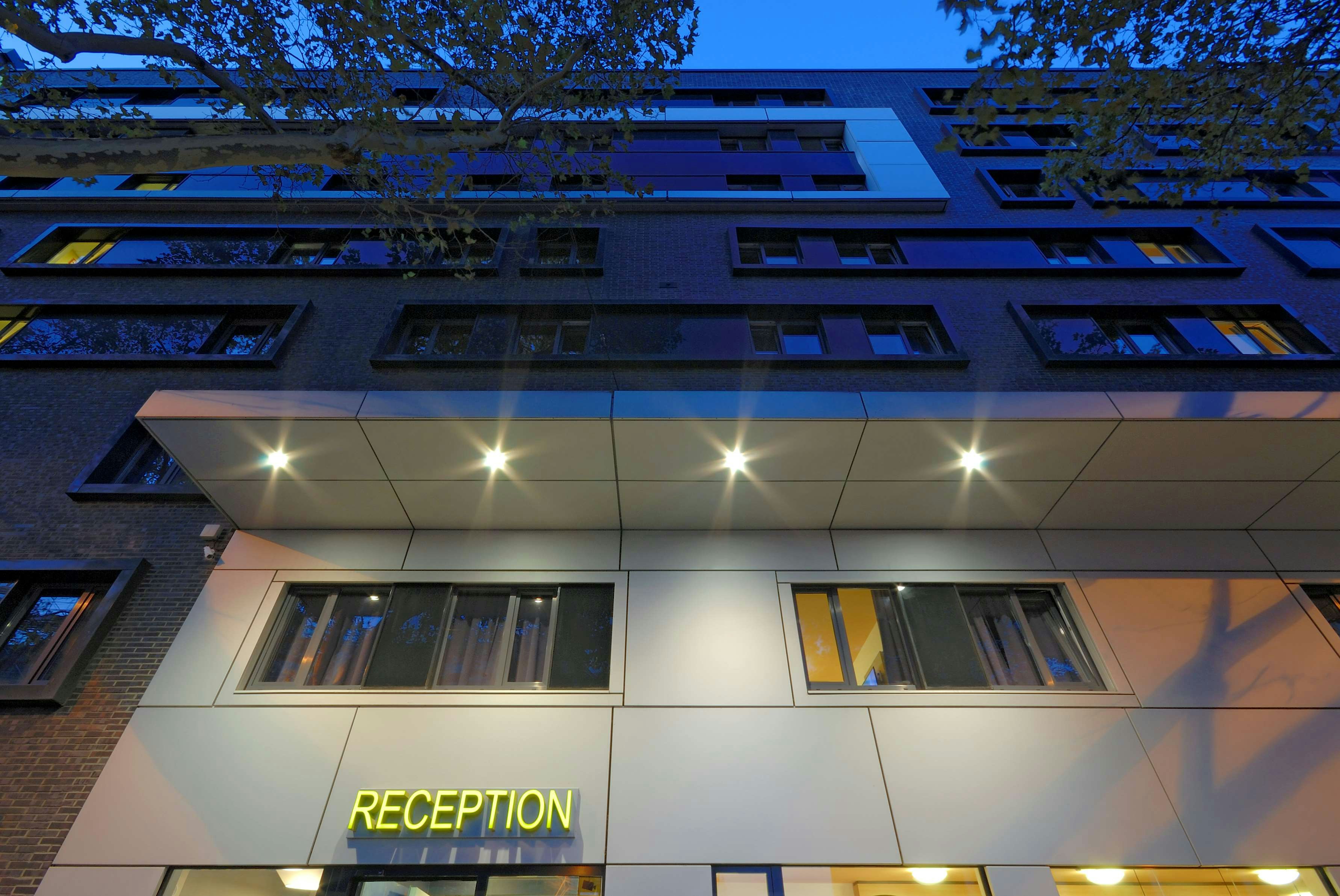 B&B Hotel Frankfurt City-Ost 1/50