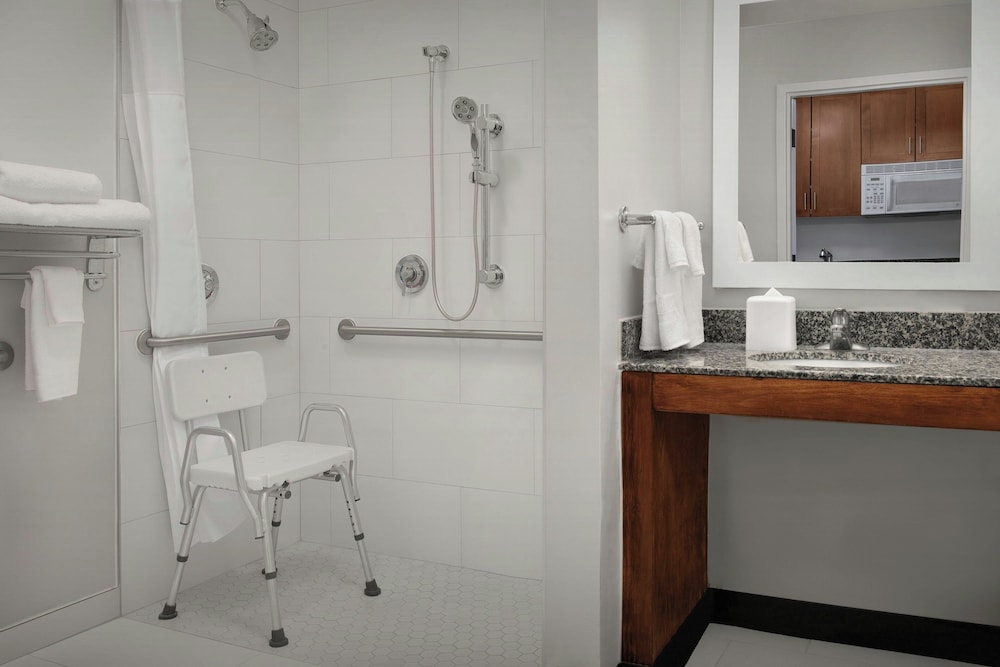 Towneplace Suites Suffolk Chesapeake 54/54