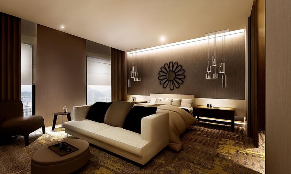 Grand Royal Hotel 13/33