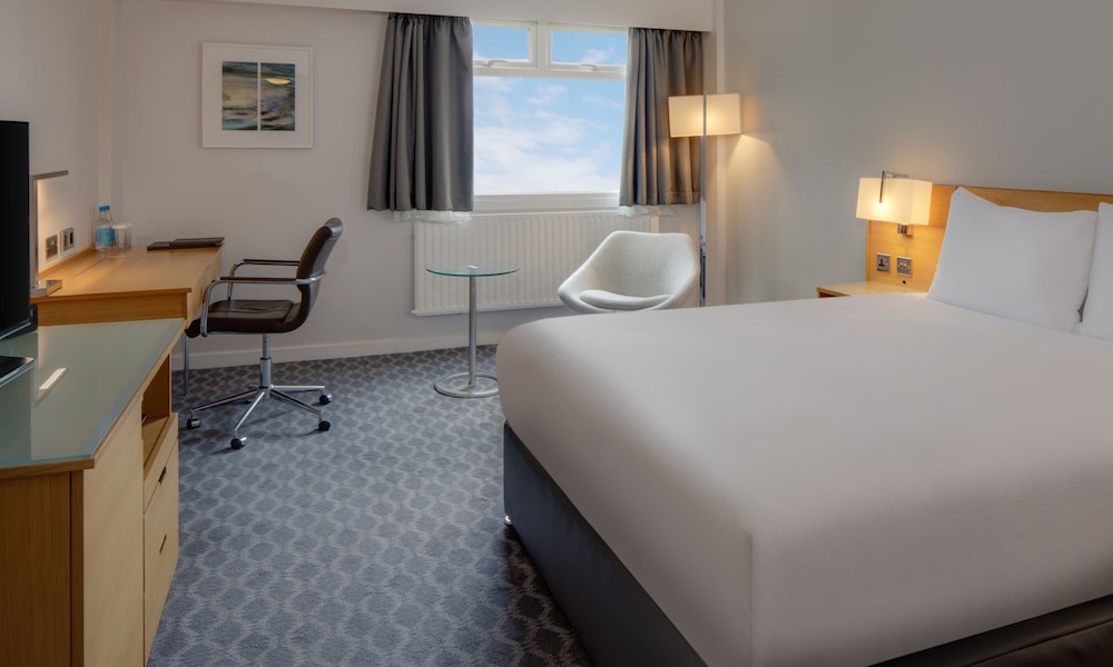 Connecting, Family, Multiple Beds