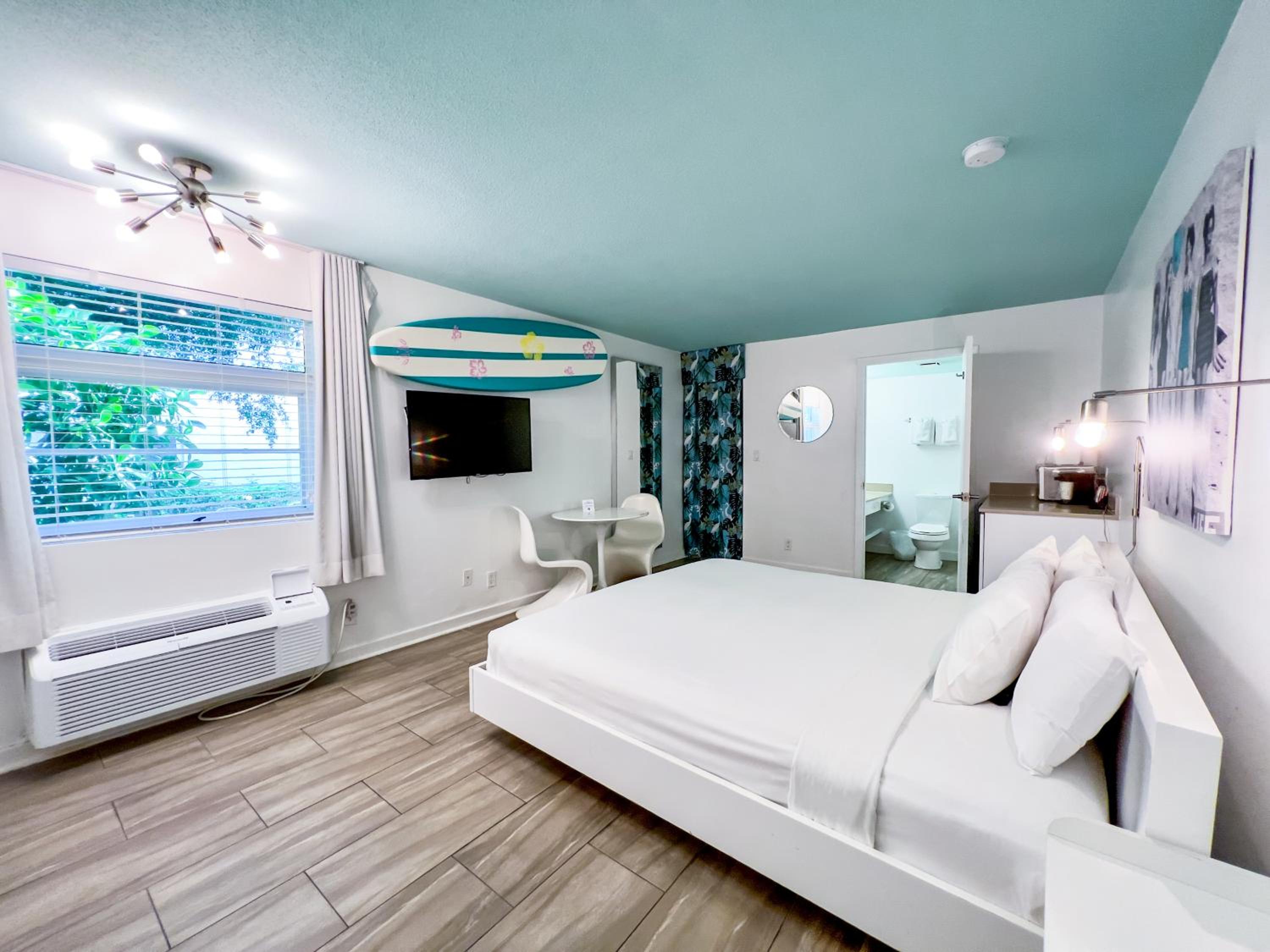 Aqua Hotel, Fort Lauderdale 15/100