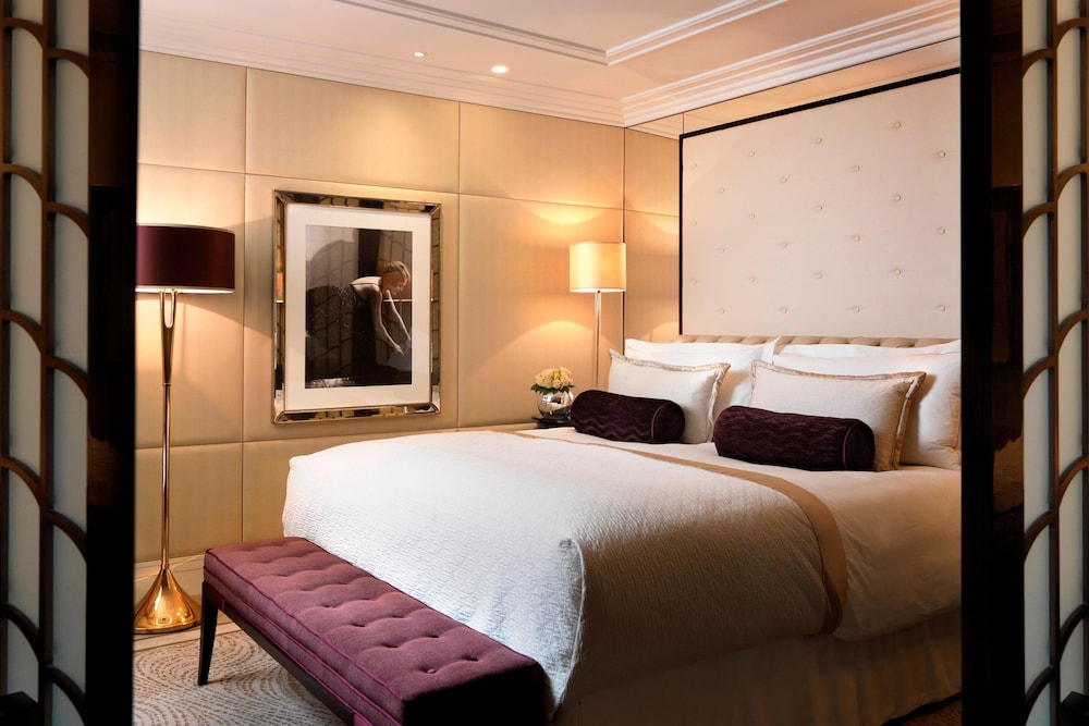 The Wellesley Knightsbridge A Luxury Collection Hotel, London 13/57