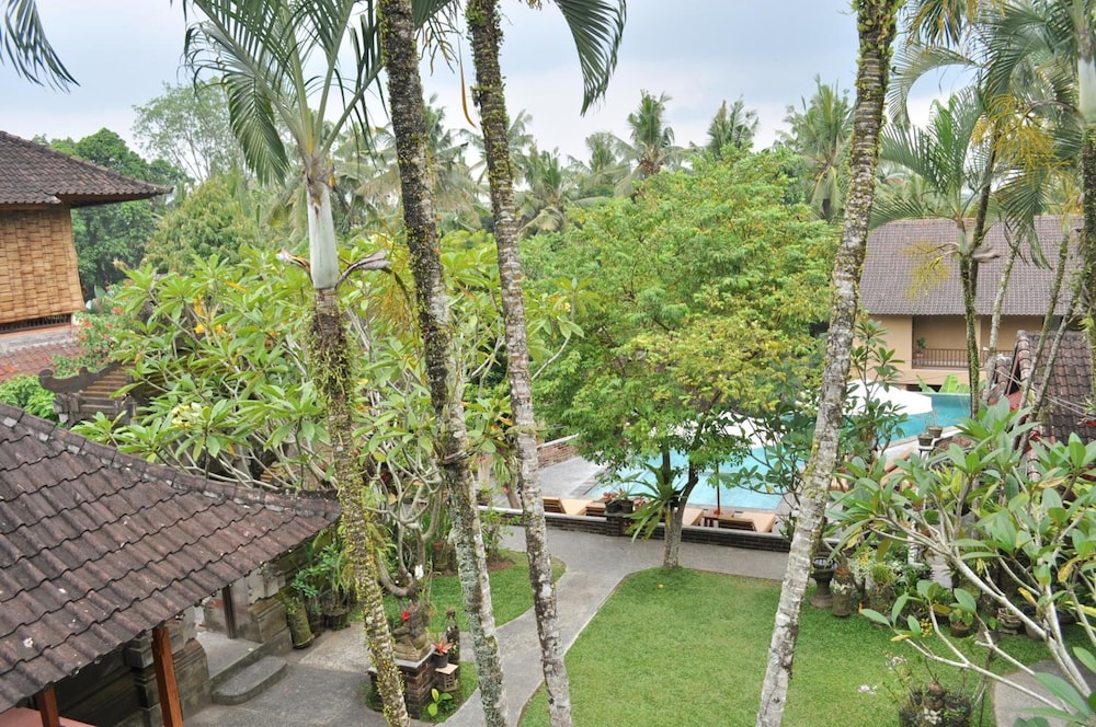 Jati 3 Bungalows 10/71