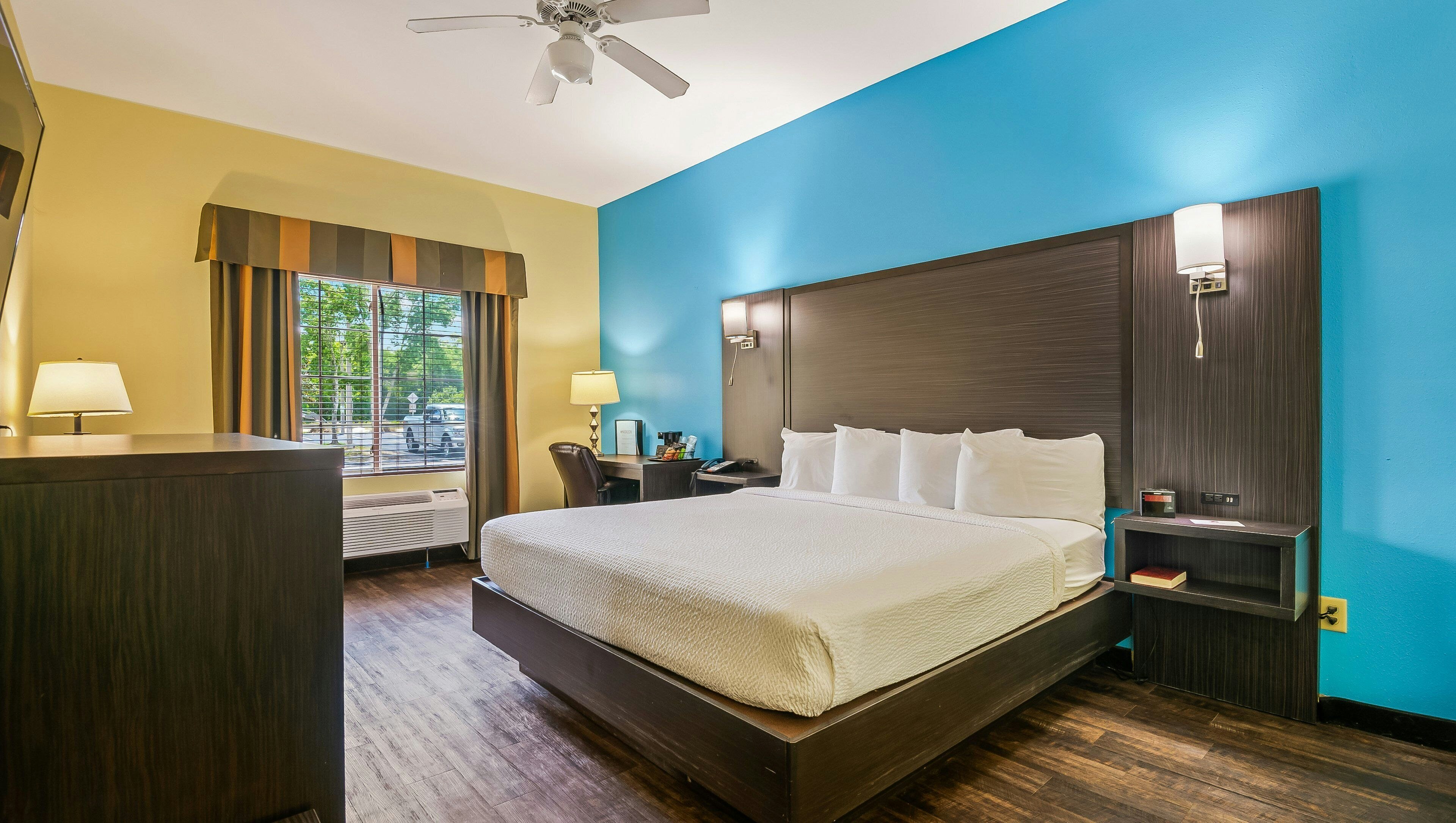 Magnuson Hotel Wildwood Inn 24/74