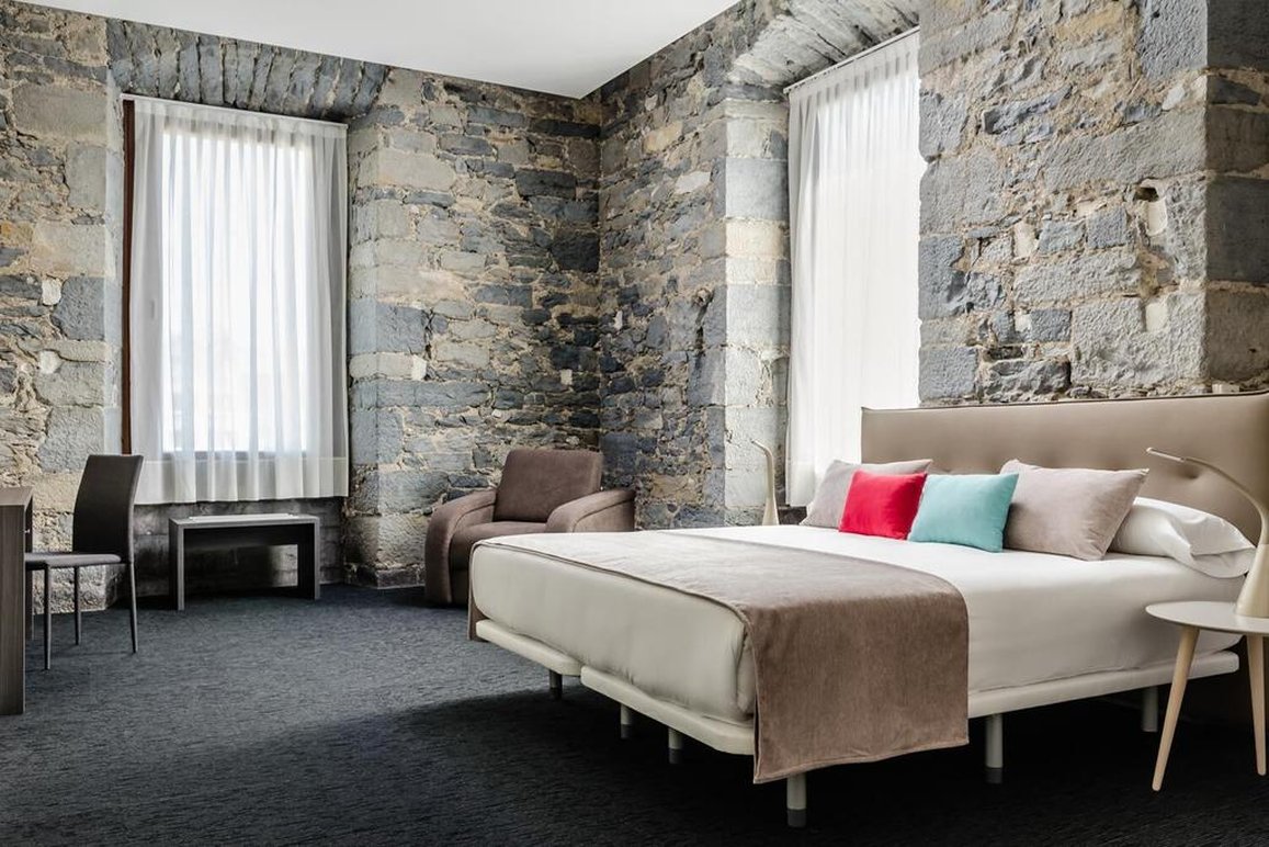 Hotel Balneario Orduna Plaza 21/74