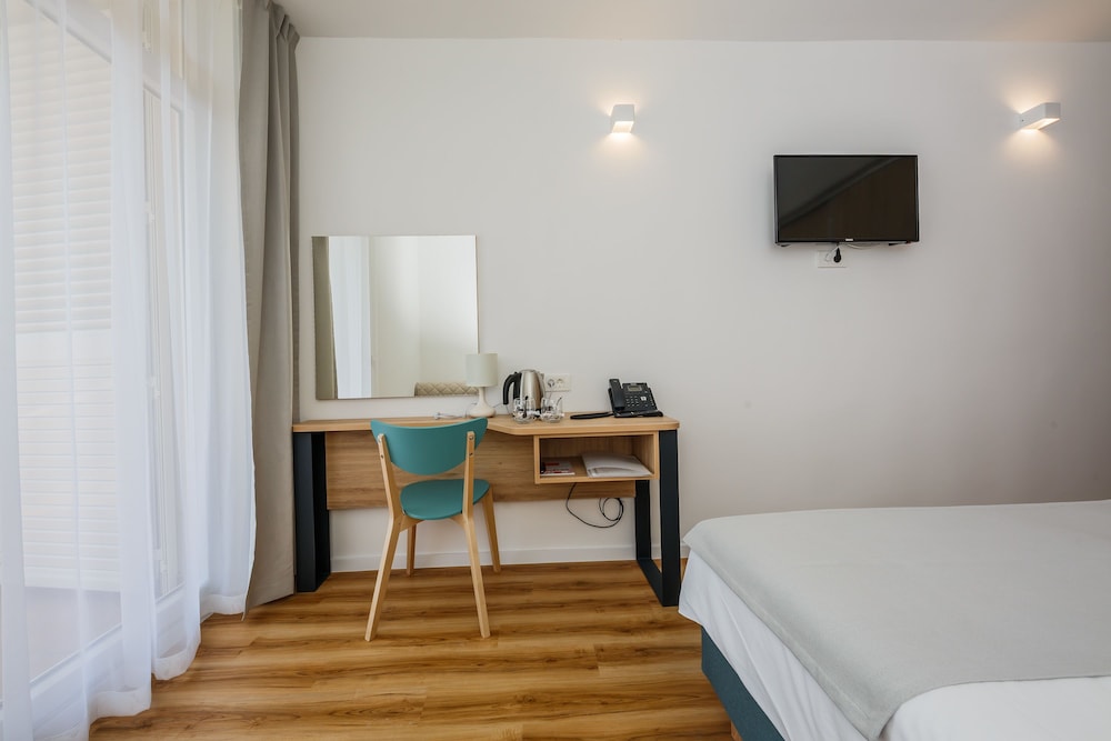 Hotel Medena Block A 21/50