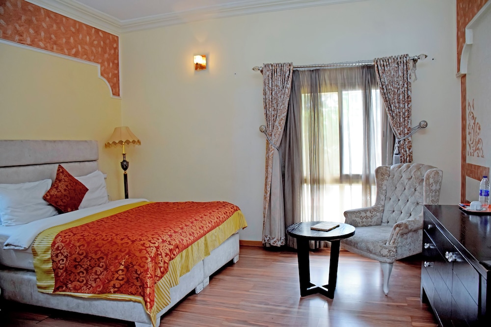 Sandralia Hotel 10/44