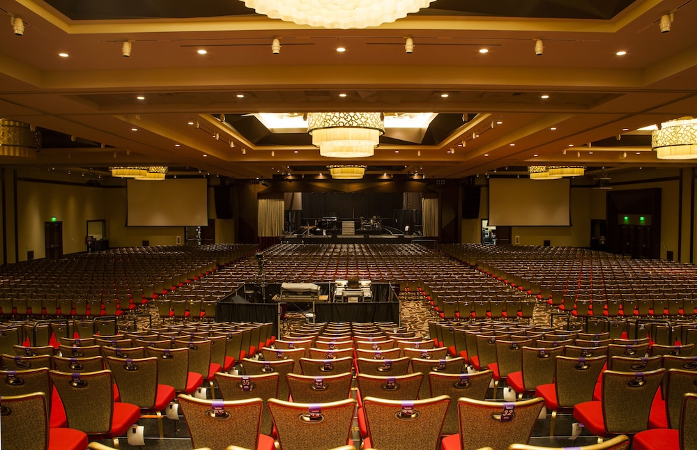 Harrah's Resort Southern California - A Caesars Rewards Destination 40/50