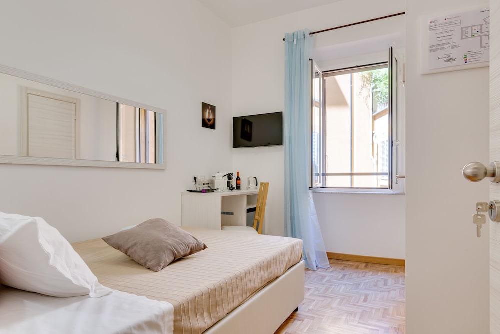 Dolce Luxury Rooms 7/50