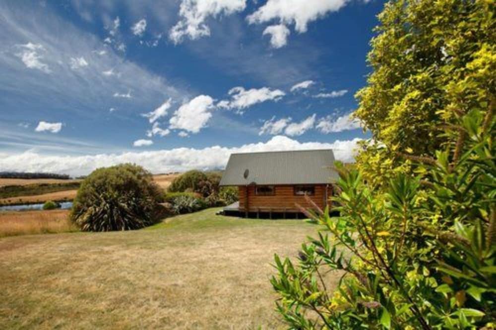 FIORDLAND LODGE 65/72