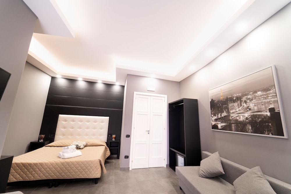 Naples Royal House B&B 23/50