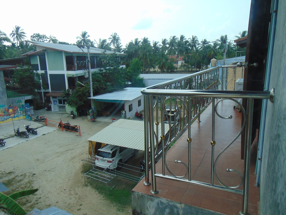 Araya Boutique Hotel 3/69