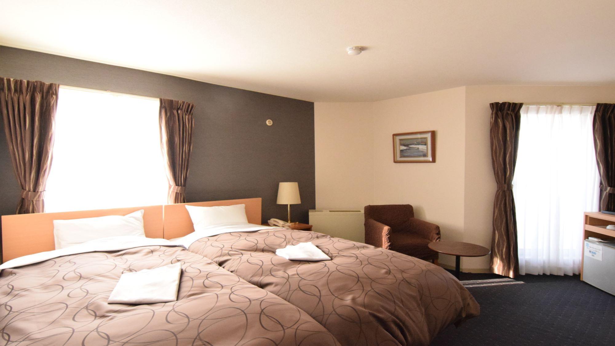 Hollywood, Twin Beds