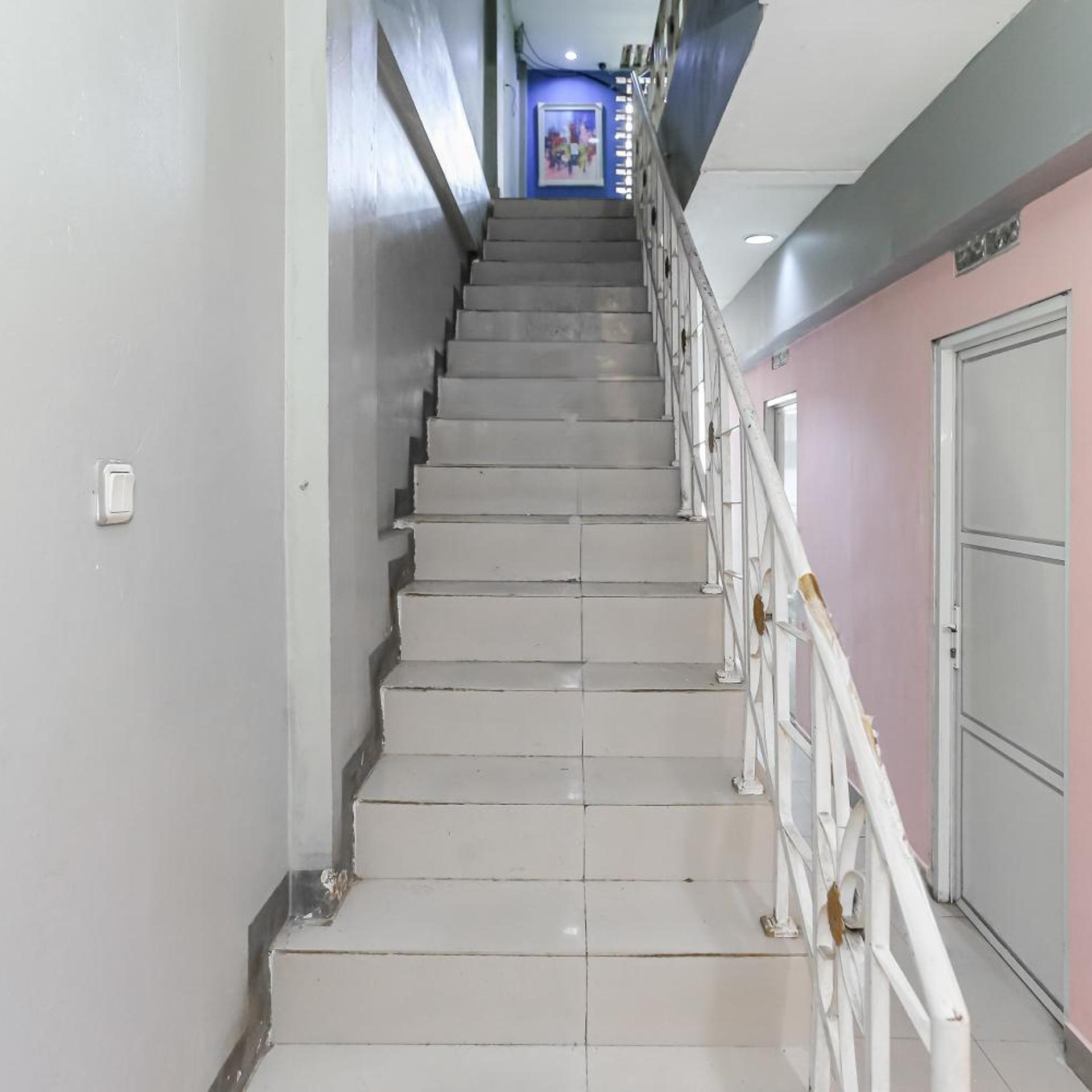 Hotel O Iconiq Rooms 28/38