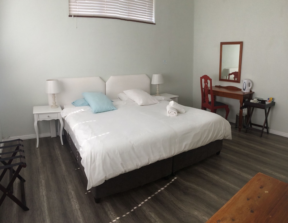 Spring Tide Inn 28/50