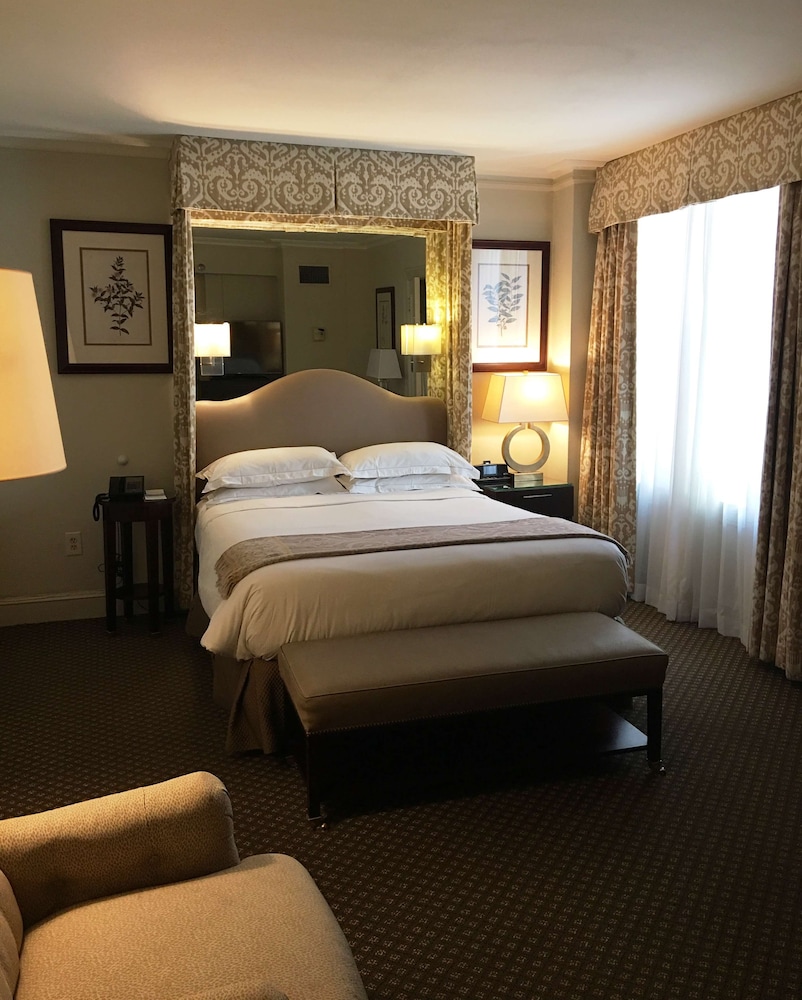 The Eliot Suite Hotel 27/78