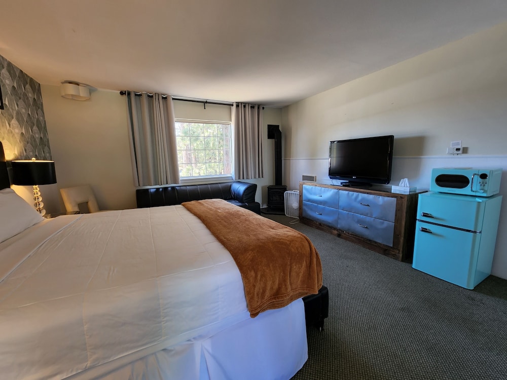 Cinnamon Bear Inn 19/80