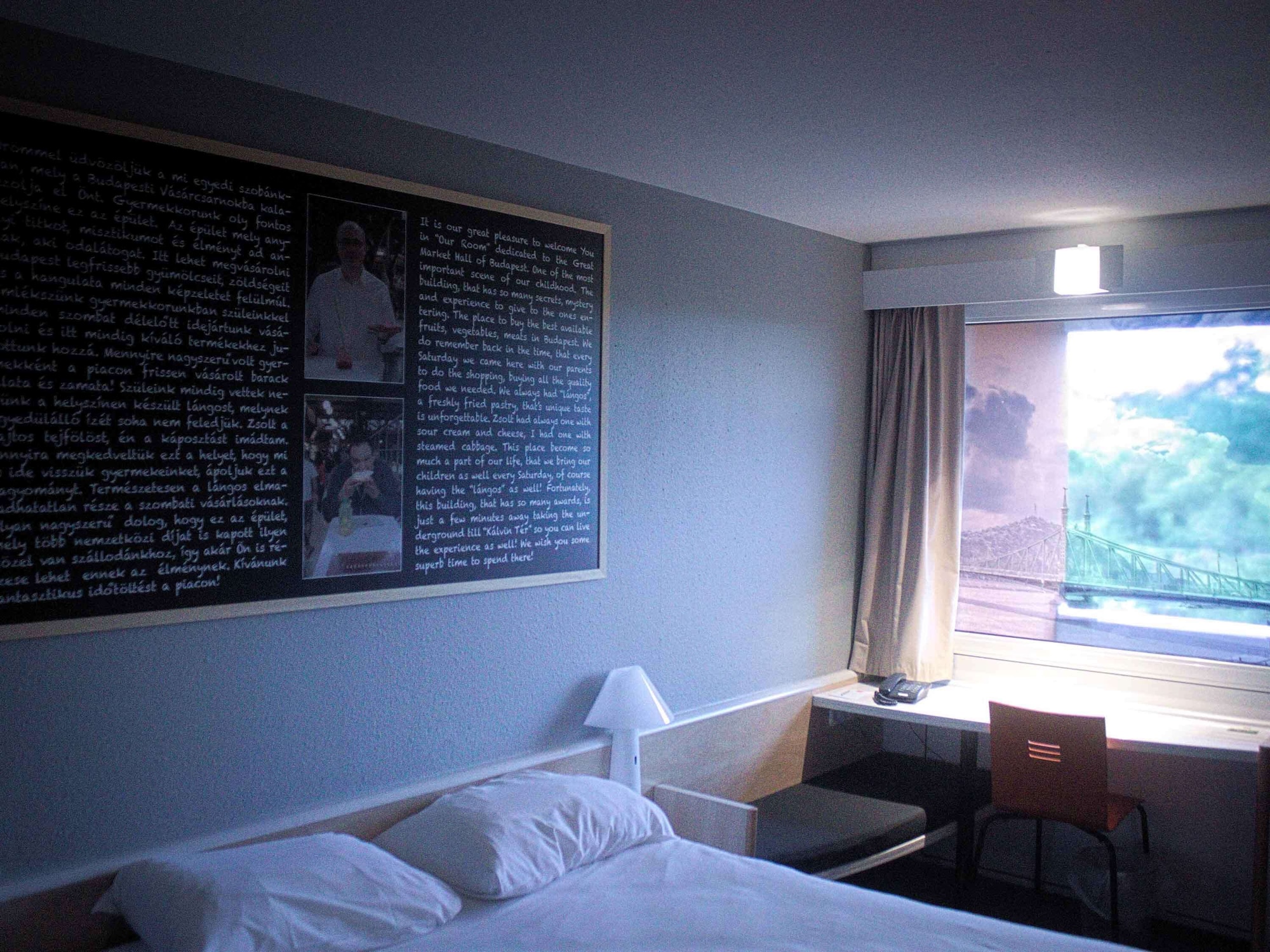 ROOM, DOUBLE BED
