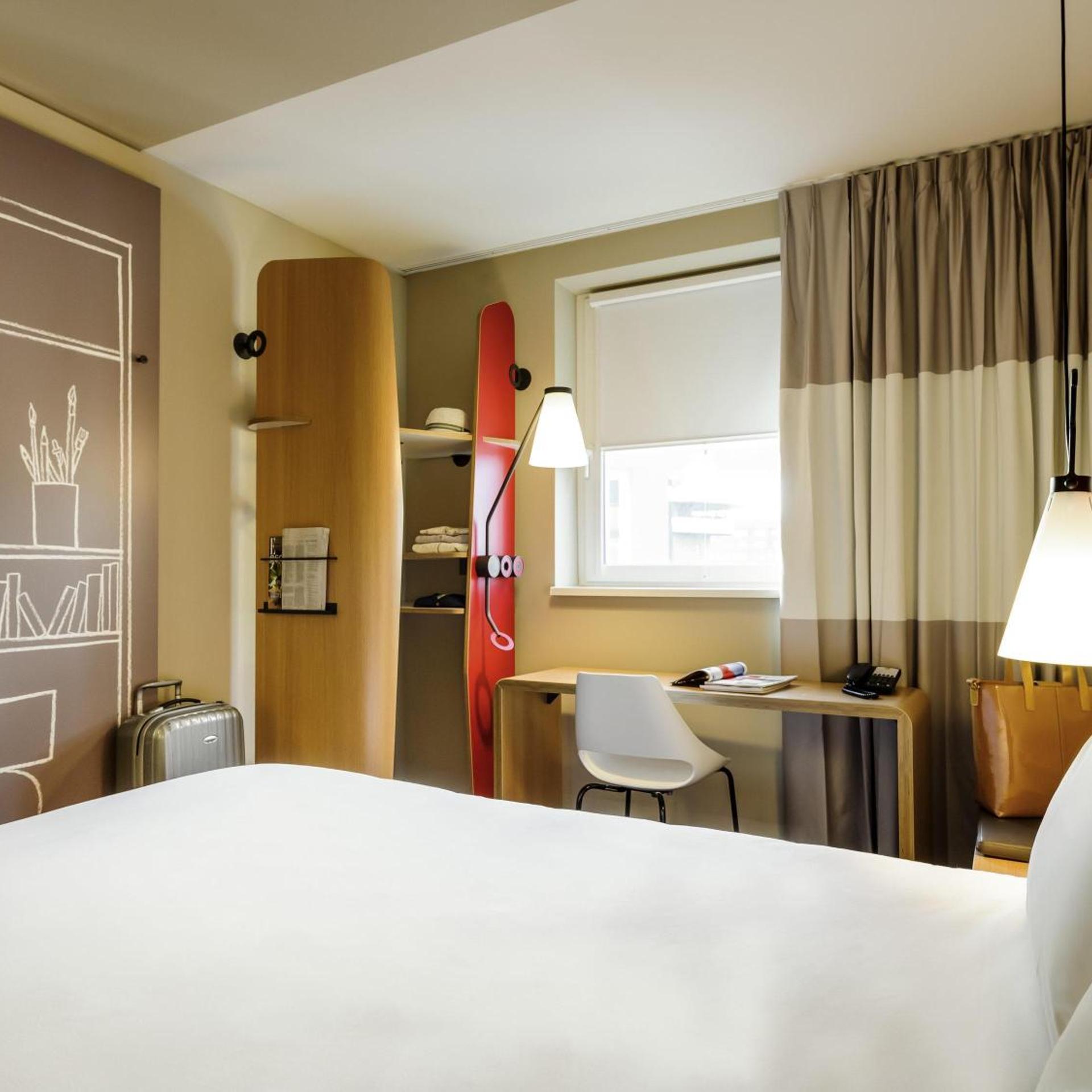 غرفة سوبيريور بسرير كوين مع أريكة، ibis Hamburg City 4/10