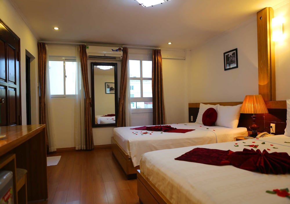 Family Holiday Hotel 18/50