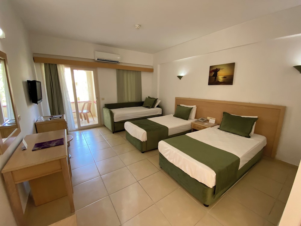 Queens Park Goynuk Hotel All Inclusive 11/50