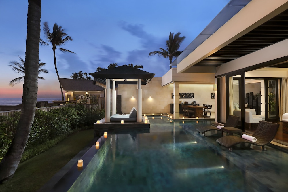 The Seminyak Beach Resort and Spa 38/66