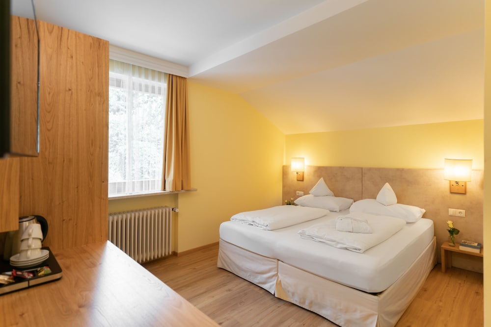 Hotel Pension Haus Arenberg 16/50