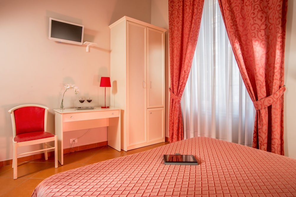 Ottaviano Guest House 14/33