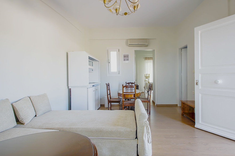 Emilia Luxury Apartments 16/33