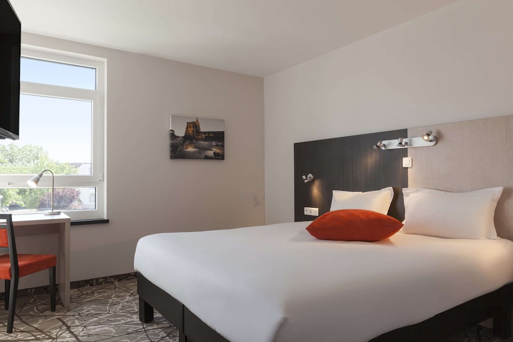 Hotel D Alsace 3/68