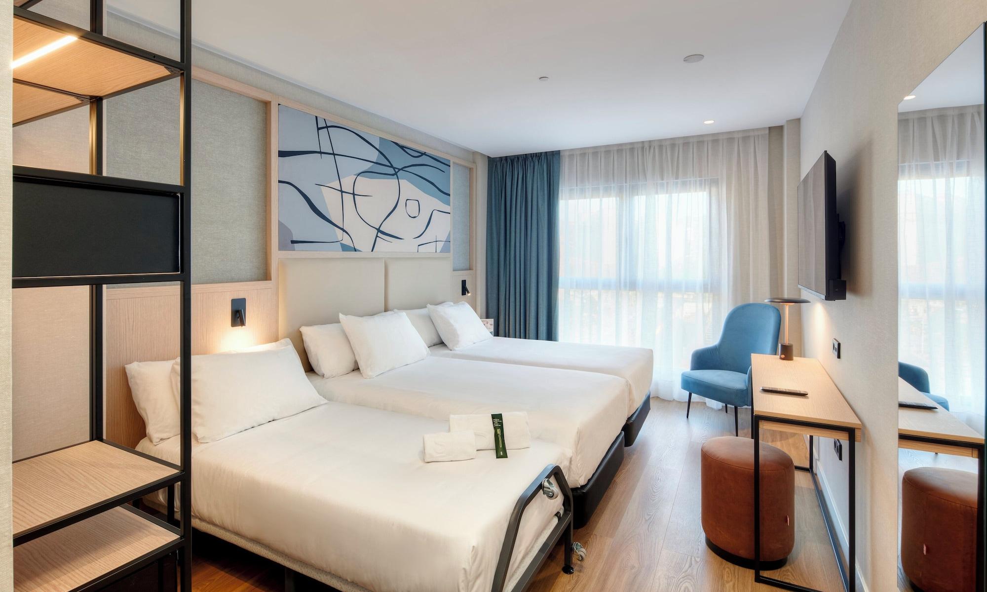 Family, Multiple Beds