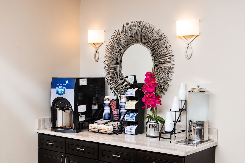 Best Western Plus Hollywood/Aventura 8/39