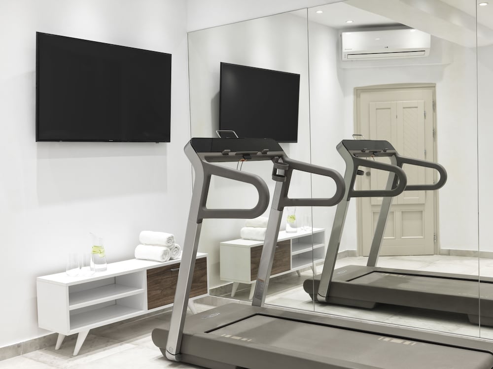 Astra Suites 28/50