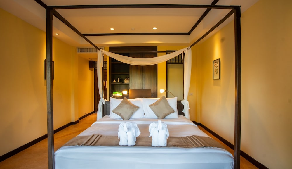 Ratchapruek Lanna Boutique 9/50