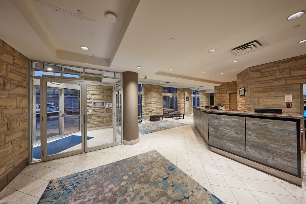 The Falls Hotel and Inn 4/40
